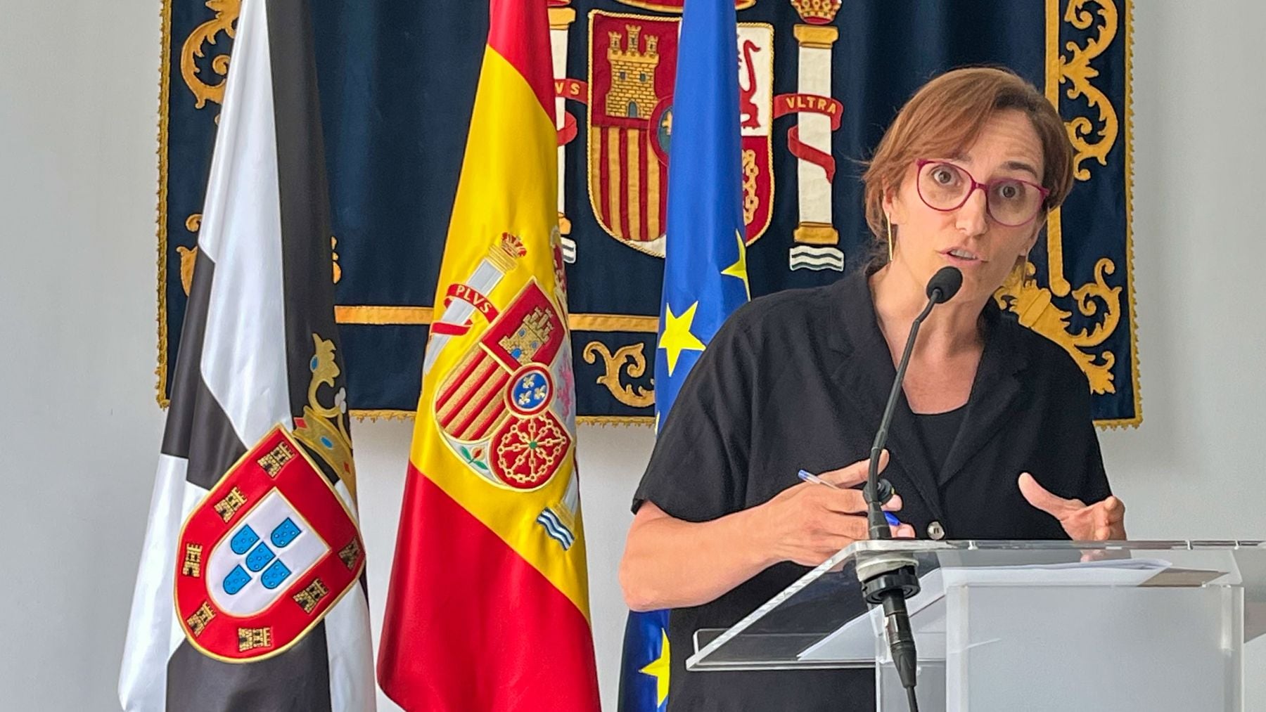 Mónica García dice que es xenófobo identificar inmigración y enfermedad tras aparecer casos de tuberculosis y sarna