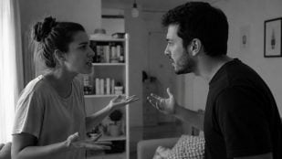 La psicología confirma que las personas que hablan alto y a veces gritan no son agresivas, en realidad sienten las emociones con más fuerza que el resto