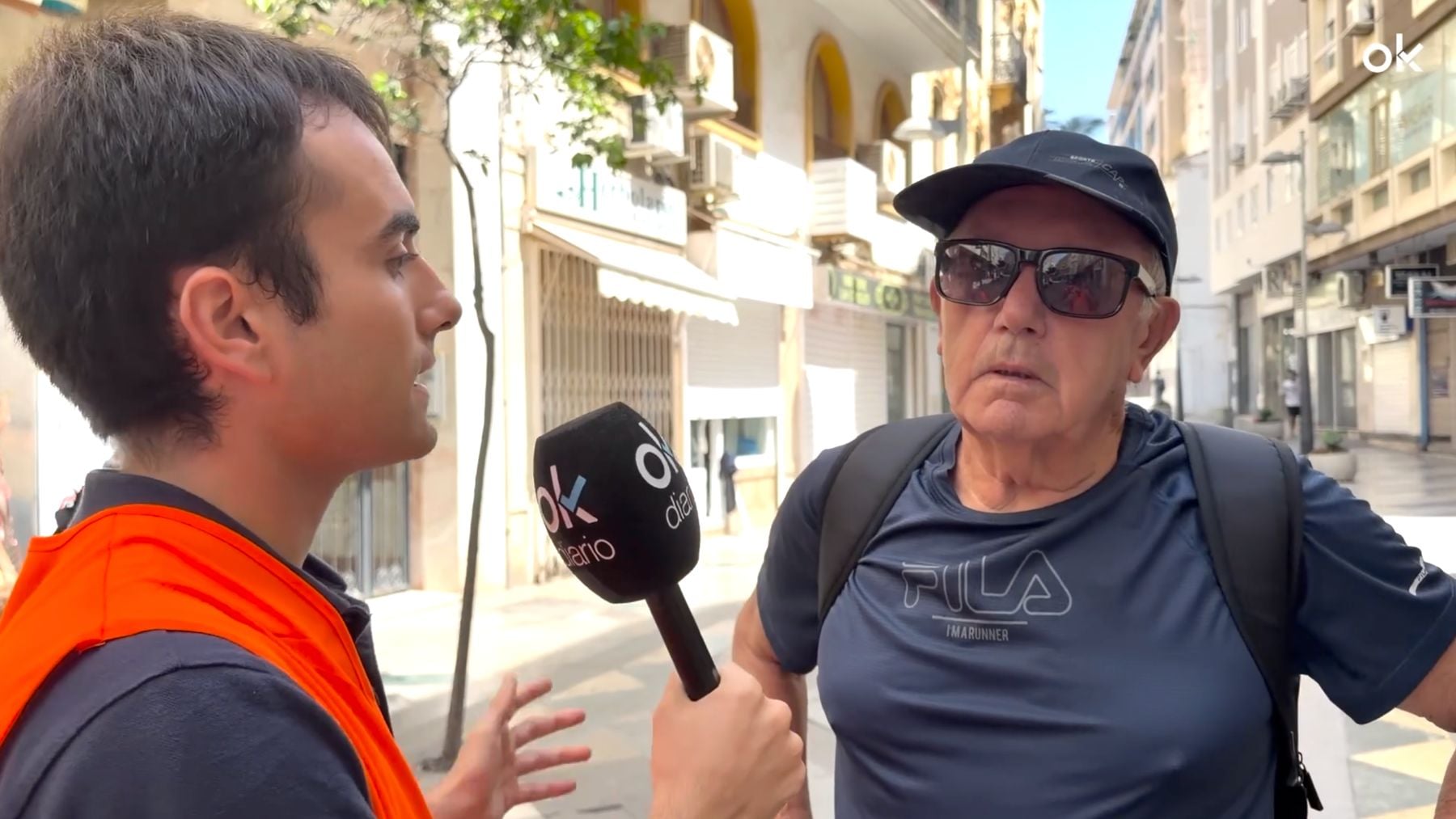 Un vecino de Ceuta alerta que los inmigrantes ilegales hacen sus necesidades en el espigón y las vierten al mar