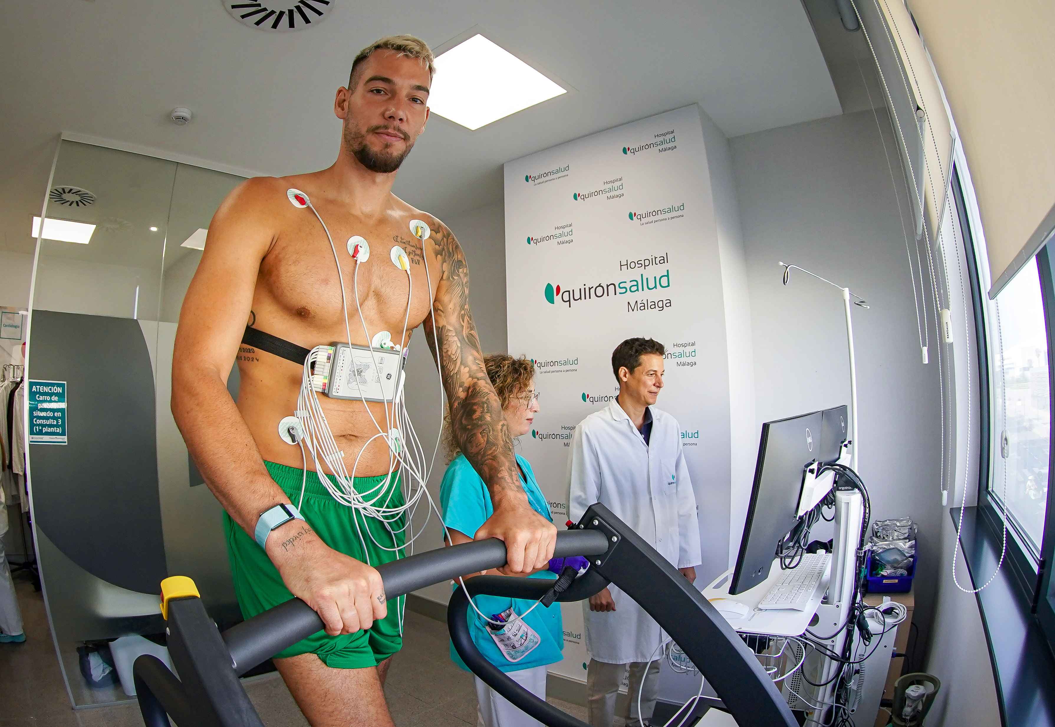 Unicaja Baloncesto inicia la pretemporada con los reconocimientos médicos en Quirónsalud Málaga