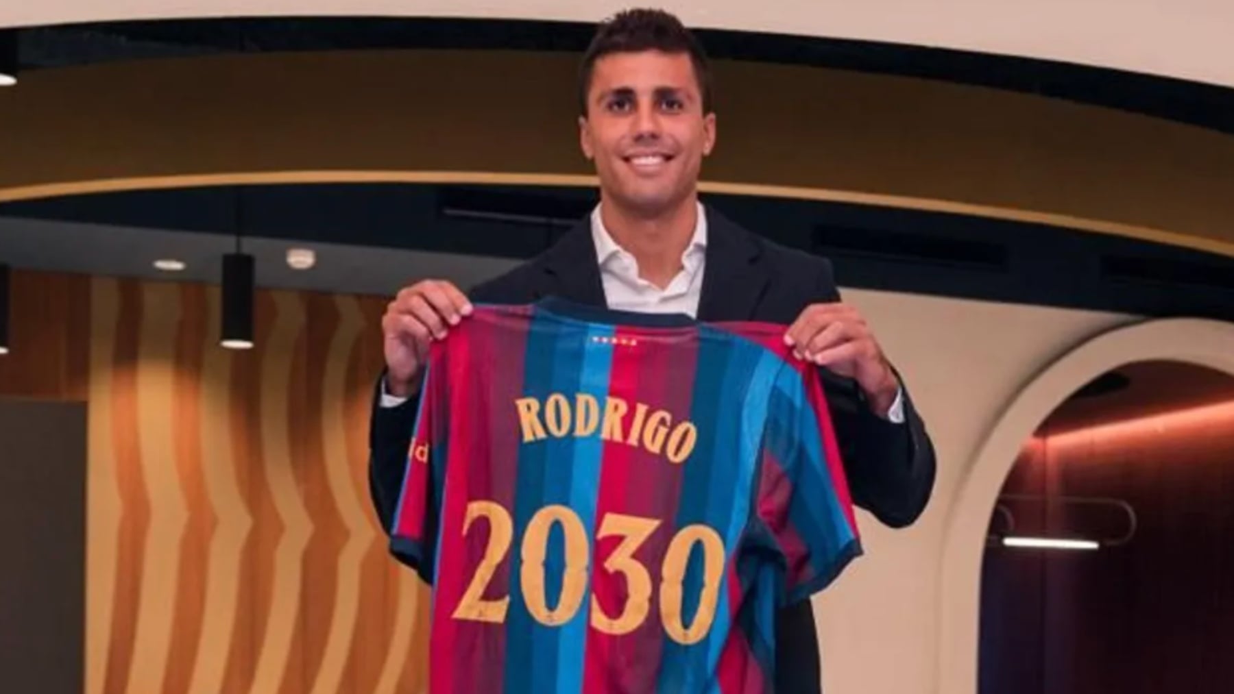 Rodri en su presentación: El Barcelona es un referente por su fútbol y sus valores, fue mi primera opción