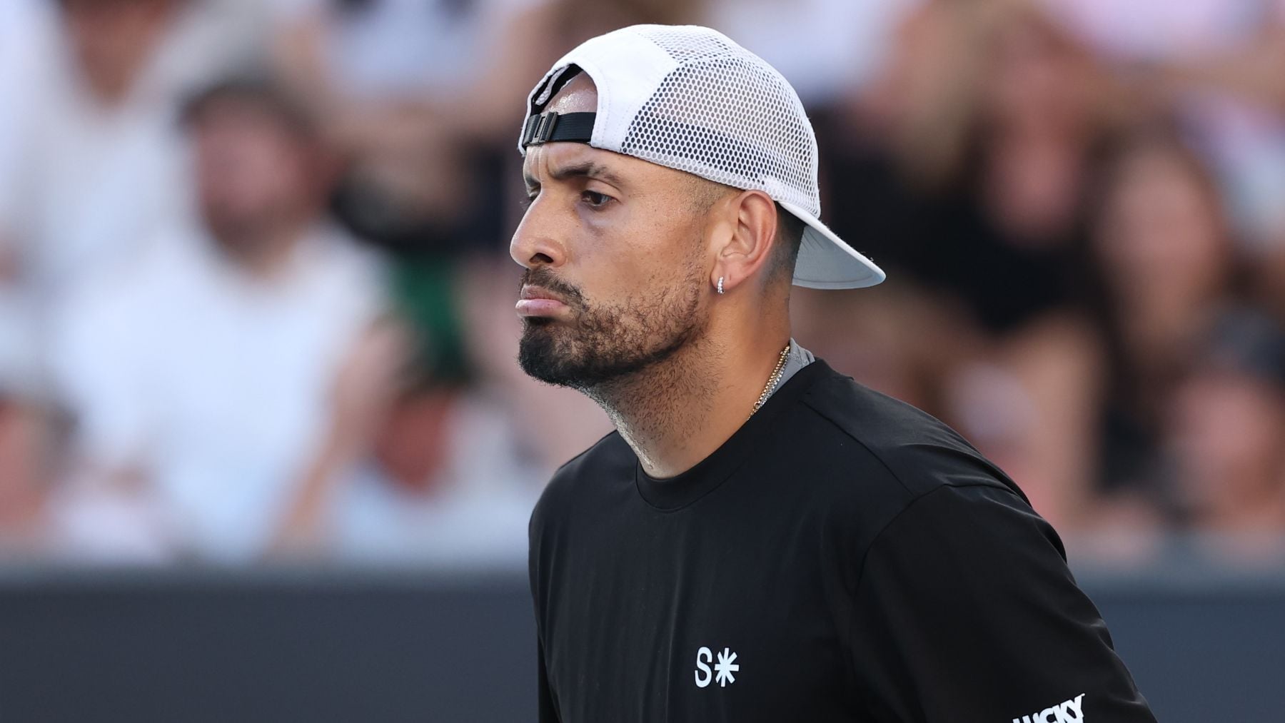 El polémico Kyrgios es sancionado por dar positivo en cocaína: Perdón a los niños que me siguen...