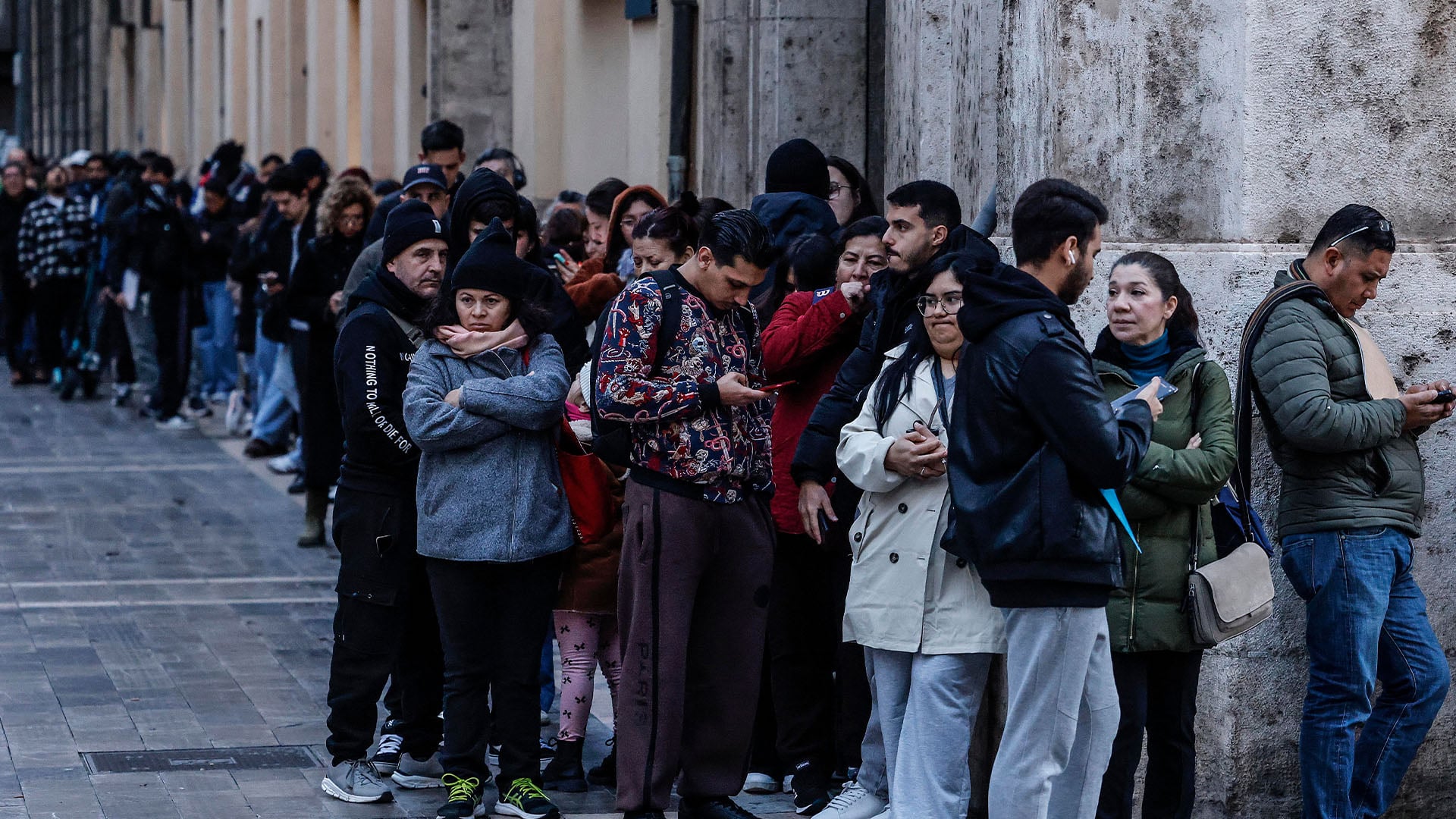 Los regularizados de Sánchez recibirán un 163% más en pensiones de lo que habrán cotizado