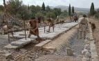 Calzada romana en construcción, cómo se hacen las calzadas romanas, las calzadas romanas de España son falsas, Isaac Moreno Gallo sobre las calzadas romanas.