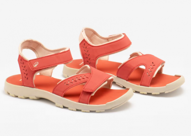 Sandalias de monta&ntilde;a y trekking para mujer NH100 de Quechua de Decathlon