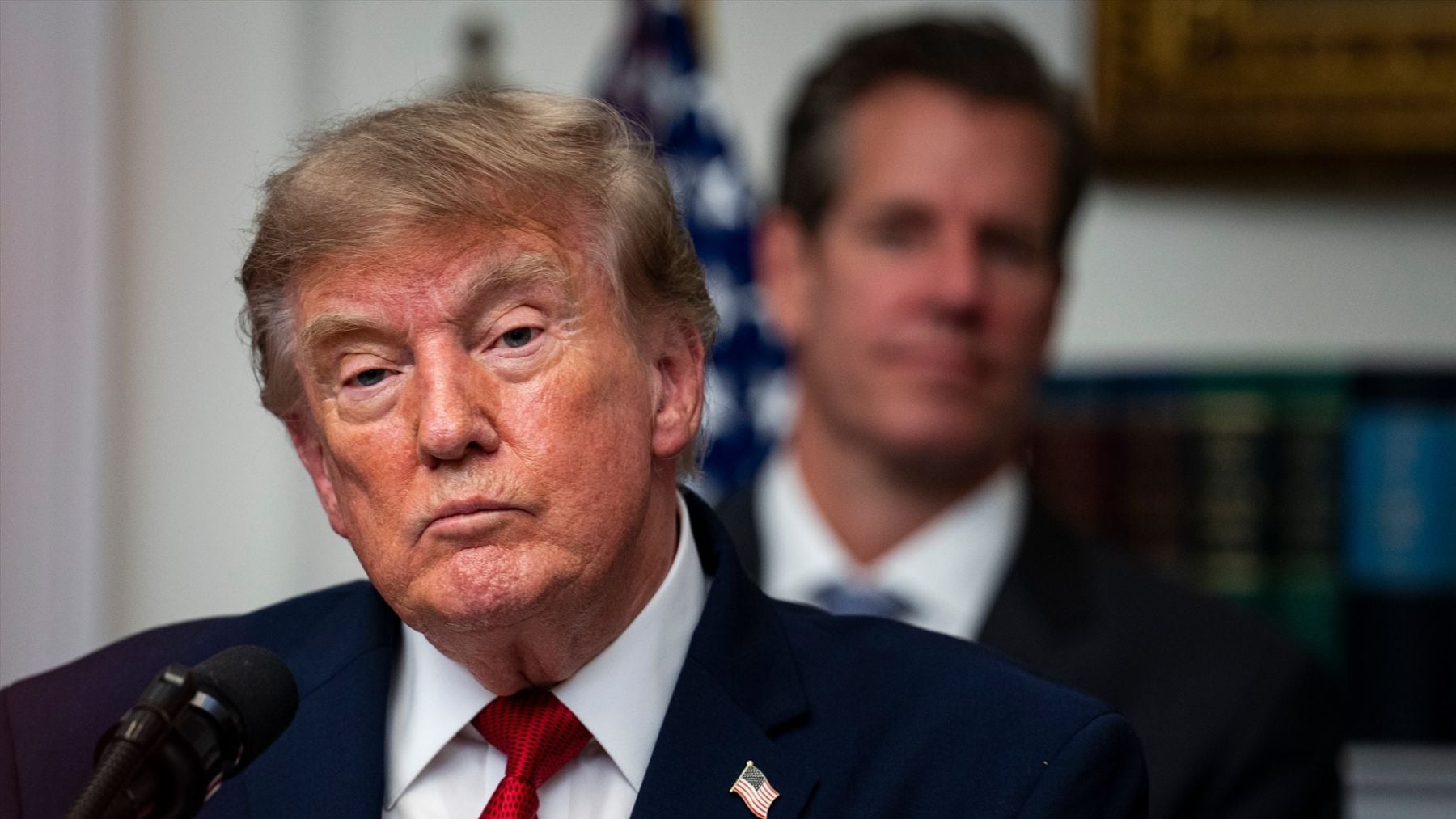 Trump endurece la guerra económica contra Irán y advierte a cualquier país que decida ayudarle