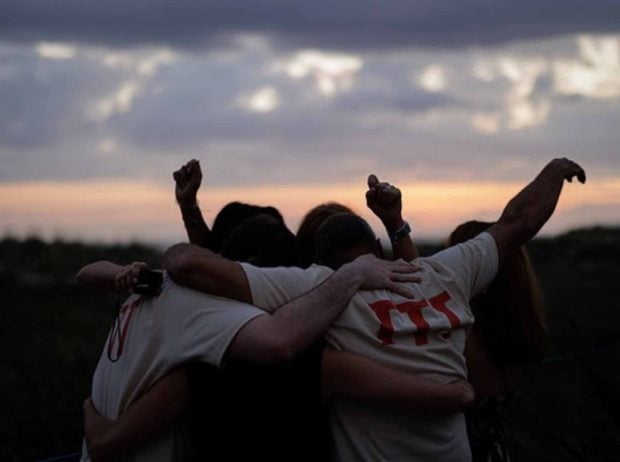 Un grupo de amigos en El Trompeta. (Foto: Cortesía)