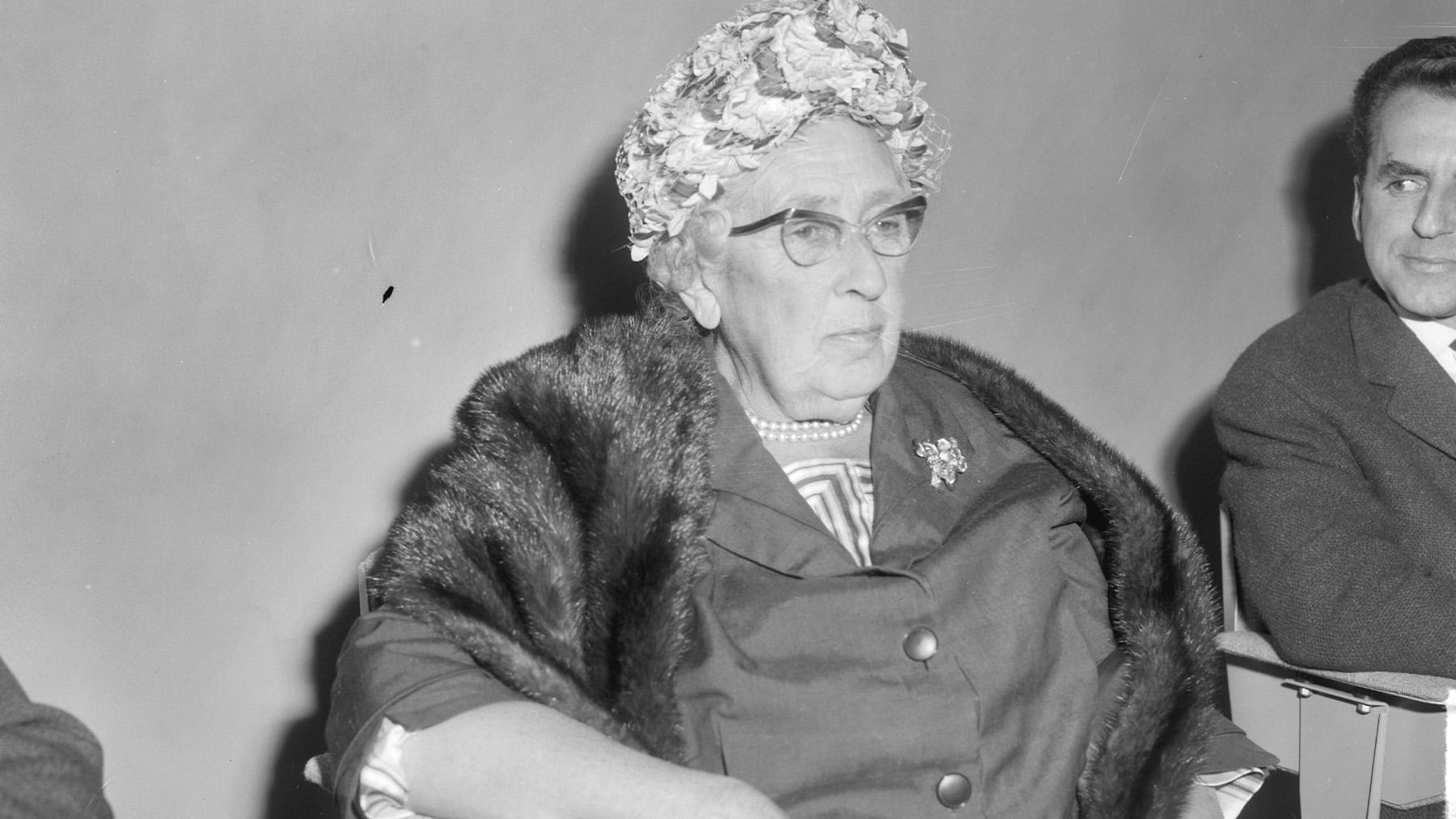 Agatha Christie, escritora británica, sobre el envejecimiento: Uno no reconoce los momentos realmente importantes en su vida hasta que es demasiado tarde