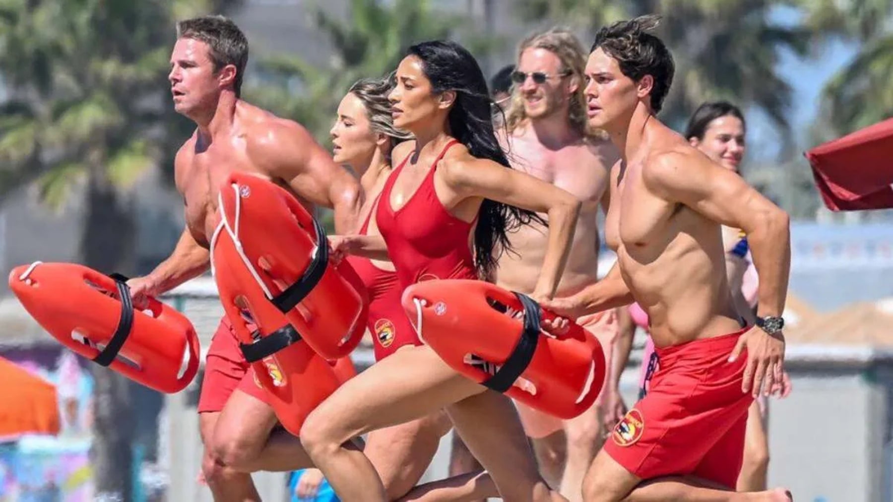 Imagen de la serie ‘Baywatch’, el remake de ‘Los vigilantes de la playa’ (FOX).