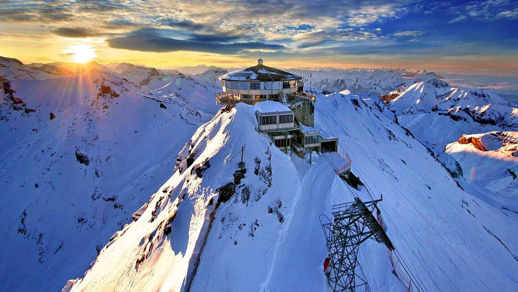 Ver para creer: Suiza construye búnkers bajo los Alpes para esconder las grandes fortunas de los multimillonarios