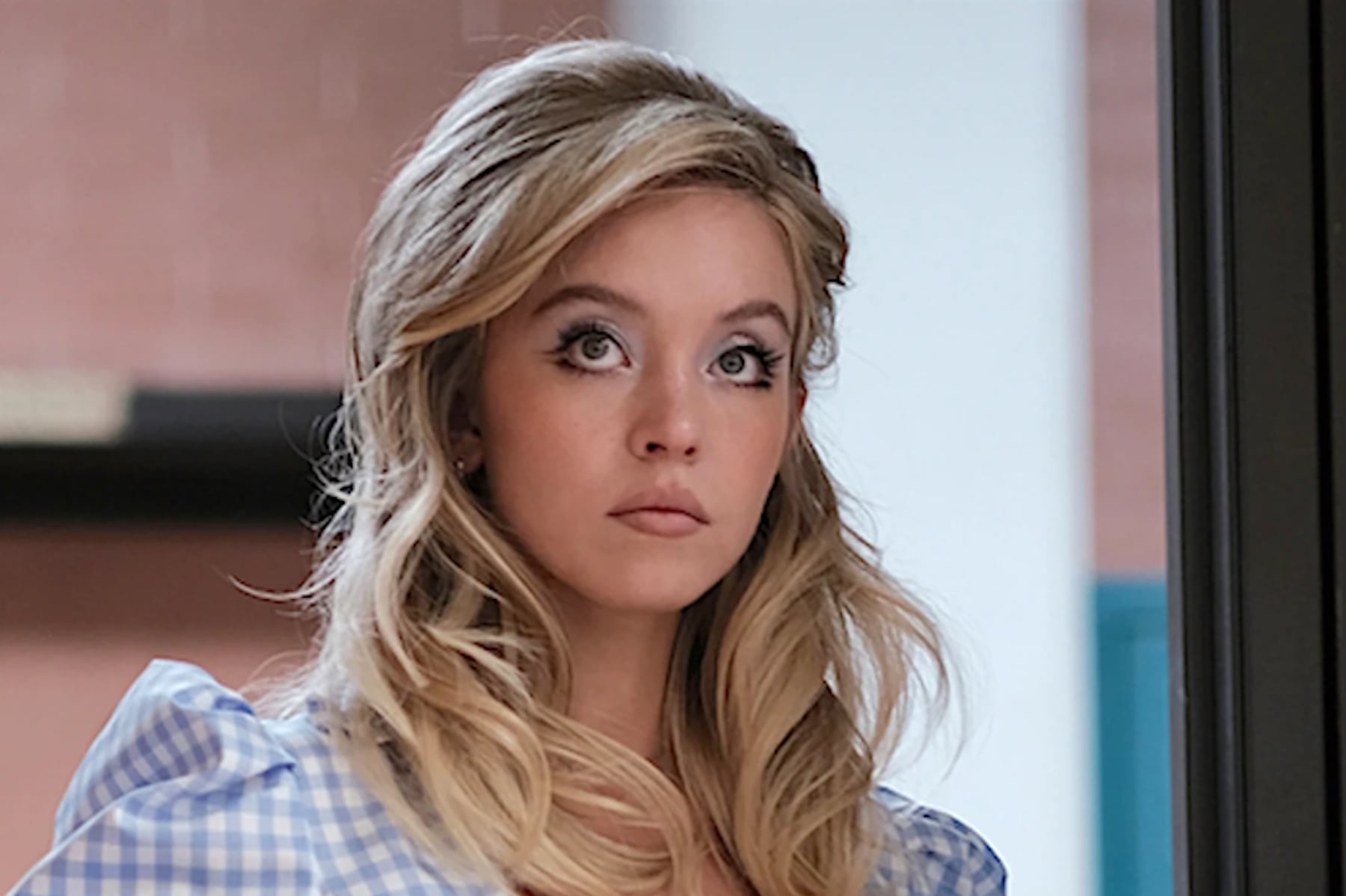 Sydney Sweeney en televisión. (Foto: YouTube)