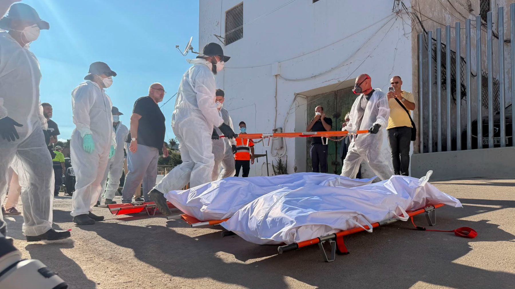 La morgue de Ceuta, al límite: trabajadores reciben tratamiento psicológico tras semanas entre cadáveres