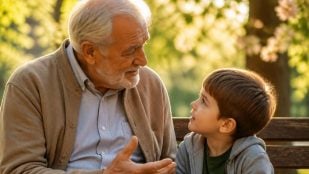 Personas mayores cuentan mismas historias