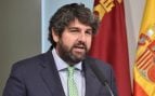 López Miras le exige a Sánchez el «refuerzo urgente» de medios frente a la avalancha de pateras taxis a Murcia