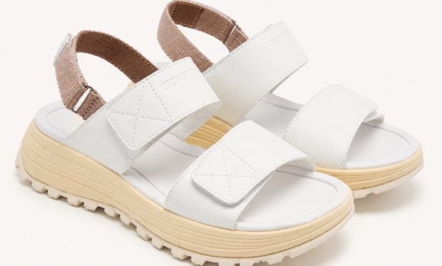 sandalias verano, dinero sandalias, calzado verano,