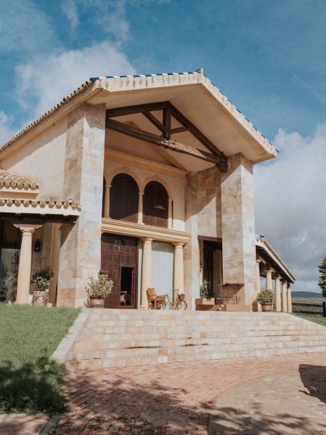 la cetrina finca jaen enrique ponce