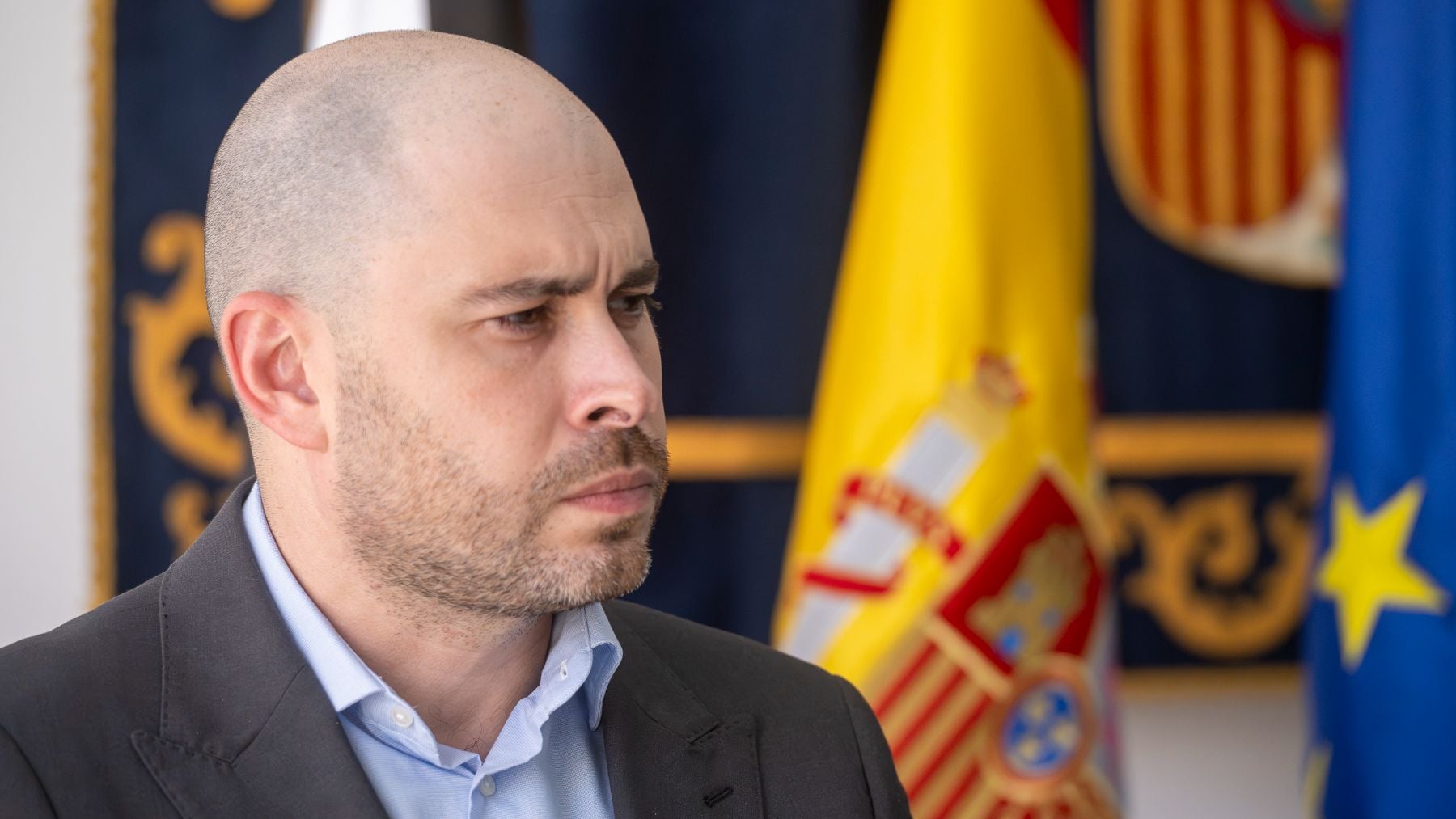 El delegado del Gobierno en Ceuta desmiente a la ministra Robles: niega que el CNI informara de la invasión