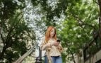 Los llevó tu madre en los años 80 y ahora vuelven a ser la última moda: los vaqueros que pegan con tacones, botines y sandalias y más estilizan