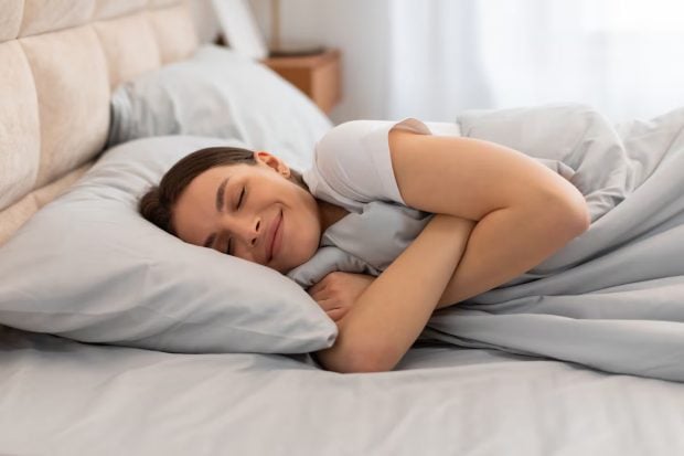 Dormir, almohada, hábitos