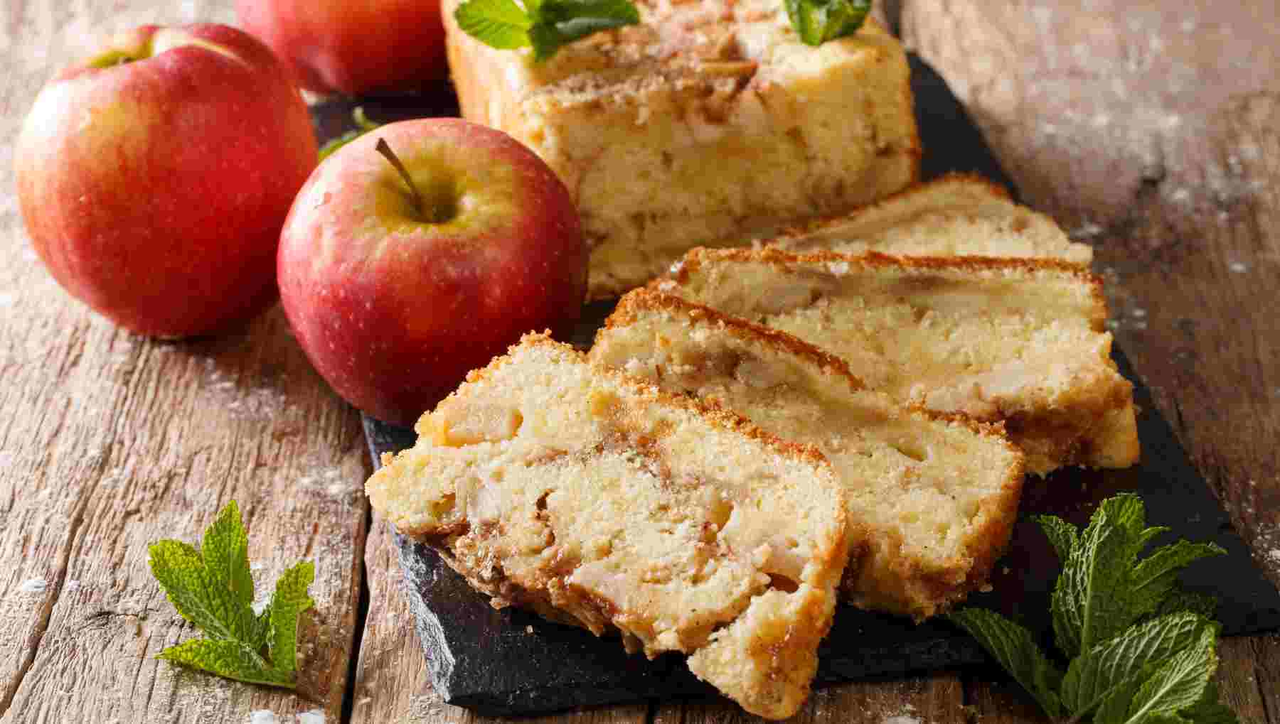 Tarta de manzana con leche condensada.