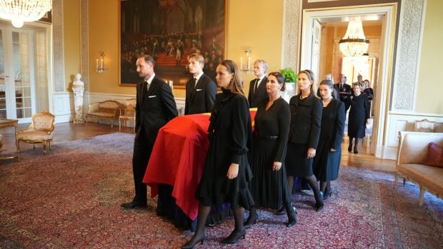 Familia real de Noruega, f&eacute;retro Harald V, Marius Borg f&eacute;retro, Haakon VIII de Noruega