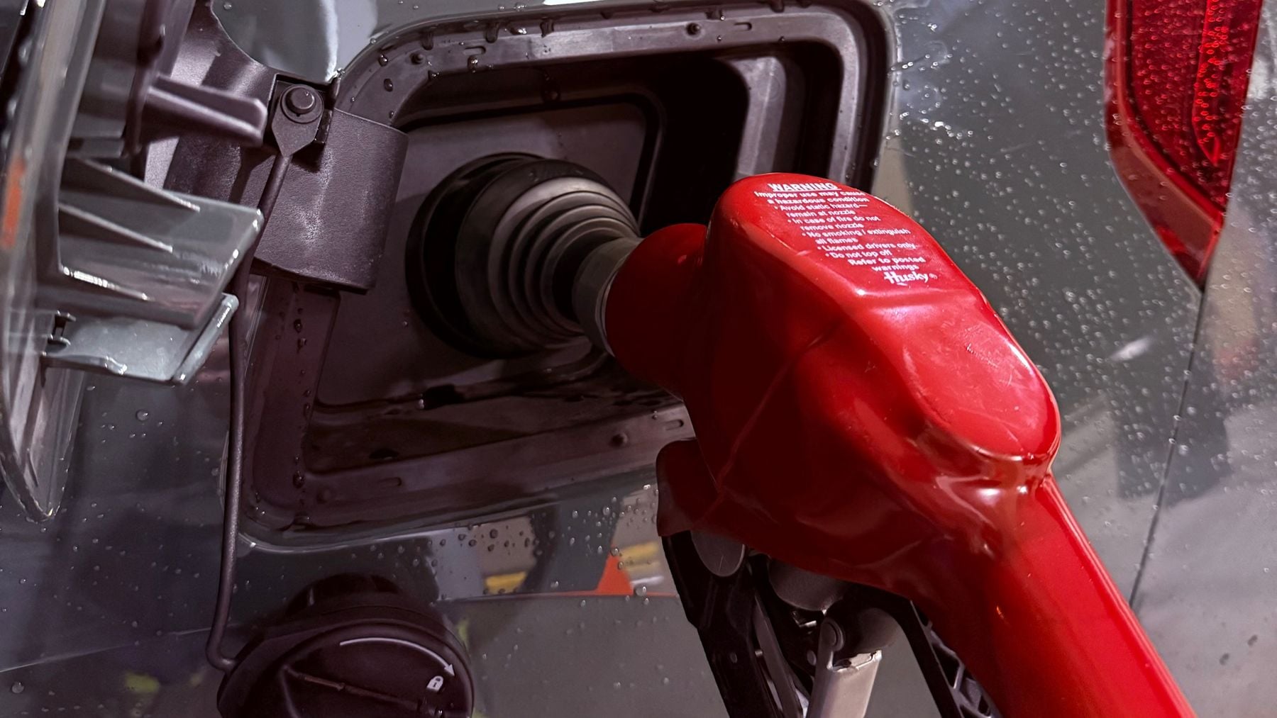 Precio de la gasolina hoy 4 de agosto: localiza las gasolineras más baratas de Sevilla, Cádiz y otras ciudades de Andalucía