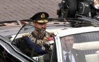 El rey Haakon a su llegada al Parlamento Noruego. (Foto: NRK.no.)