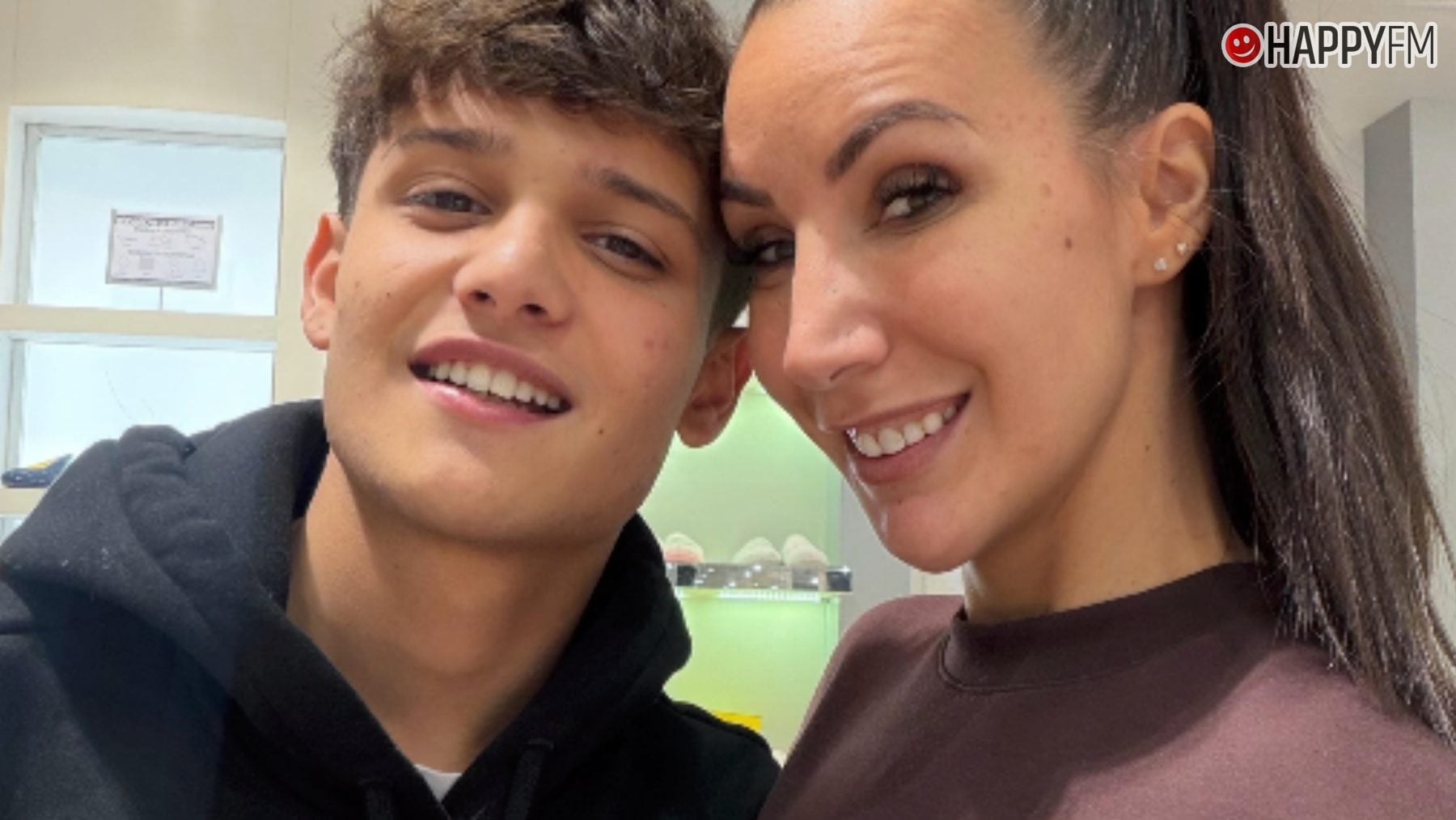 El hijo de Fani Carbajo le regala 20.000 euros: los problemas con Hacienda a los que se enfrentaría