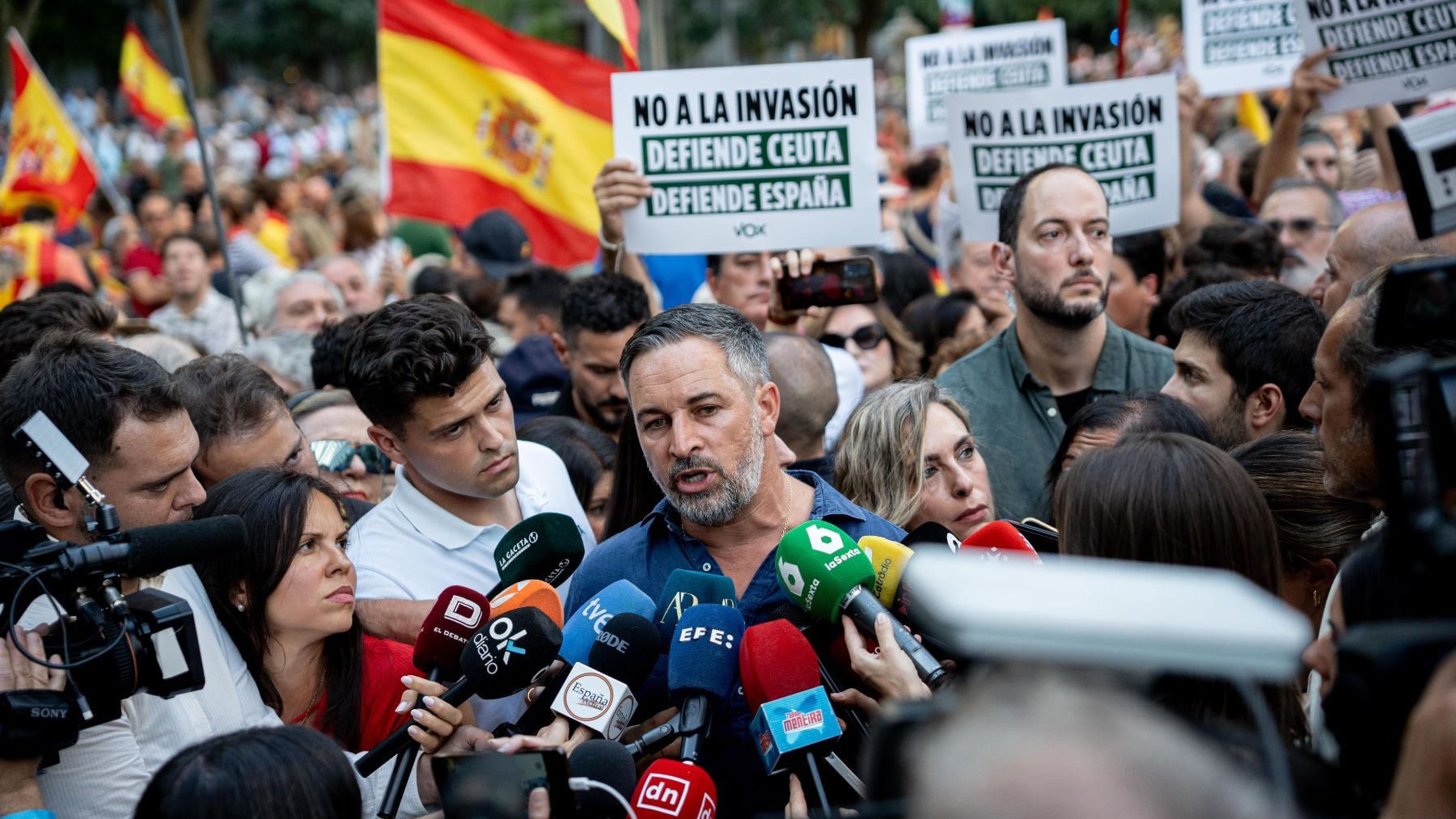 Abascal en Cibeles: Pedro Sánchez es un lacayo de Mohamed VI, un traidor a España