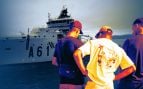 El Gobierno envía otro buque con material de acampada para los invasores y convierte Ceuta en un campo de refugiados