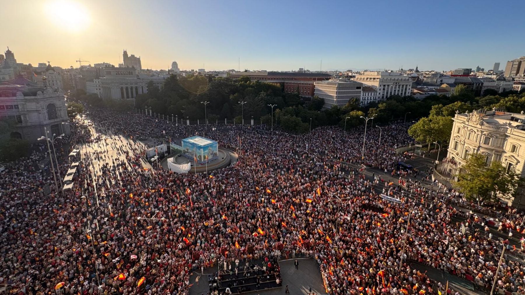 Última hora de la crisis de Ceuta, en directo | Manifestaciones, inmigración, Gobierno y actualidad política de España hoy