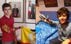 David Aguilar mostrando dos de las prótesis de brazo que construyó con piezas de LEGO