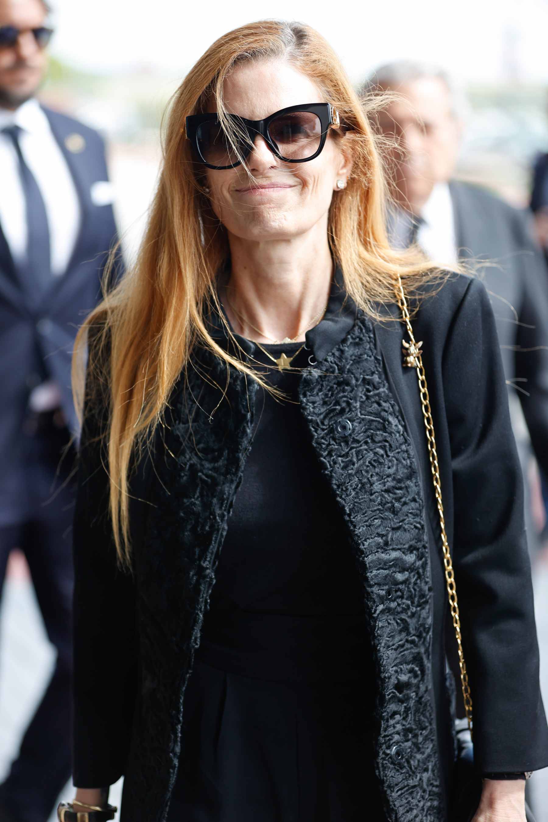 Olivia de Borb&oacute;n a la salida del cementerio. (Foto: Europa Press)