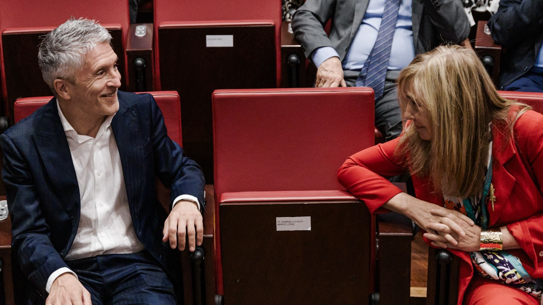 Fernando Grande-Marlaska e Isabel Perelló.