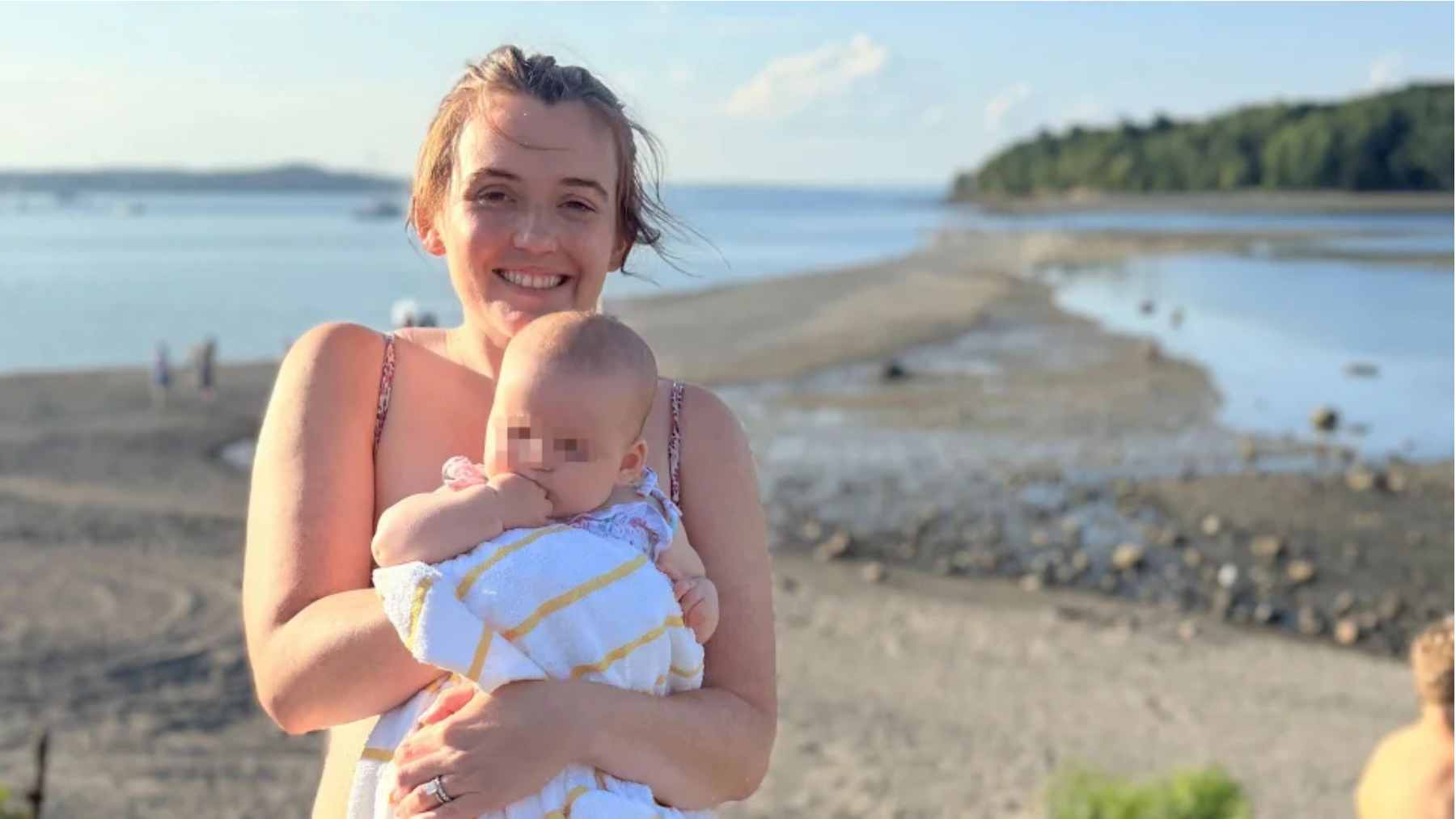 Erin Piacenti junto a su hija. (Foto: gofundme)