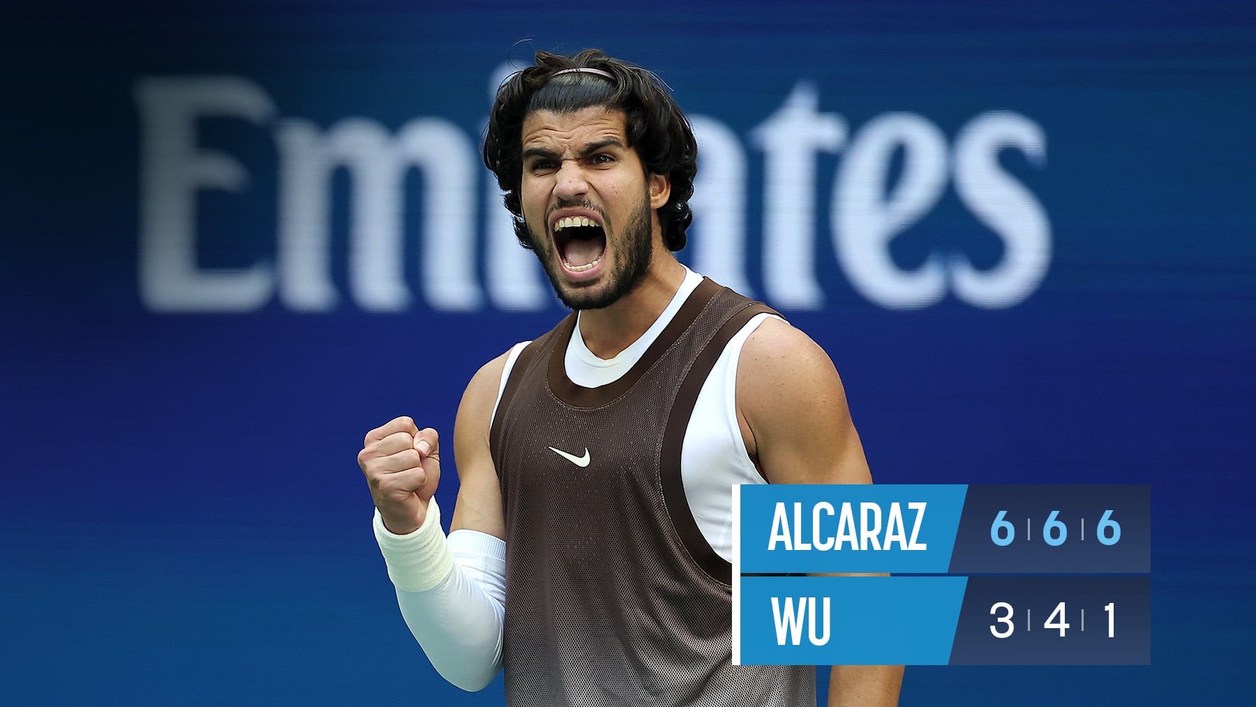 Alcaraz se instala de nuevo en su rutina ganadora y avanza a octavos del US Open