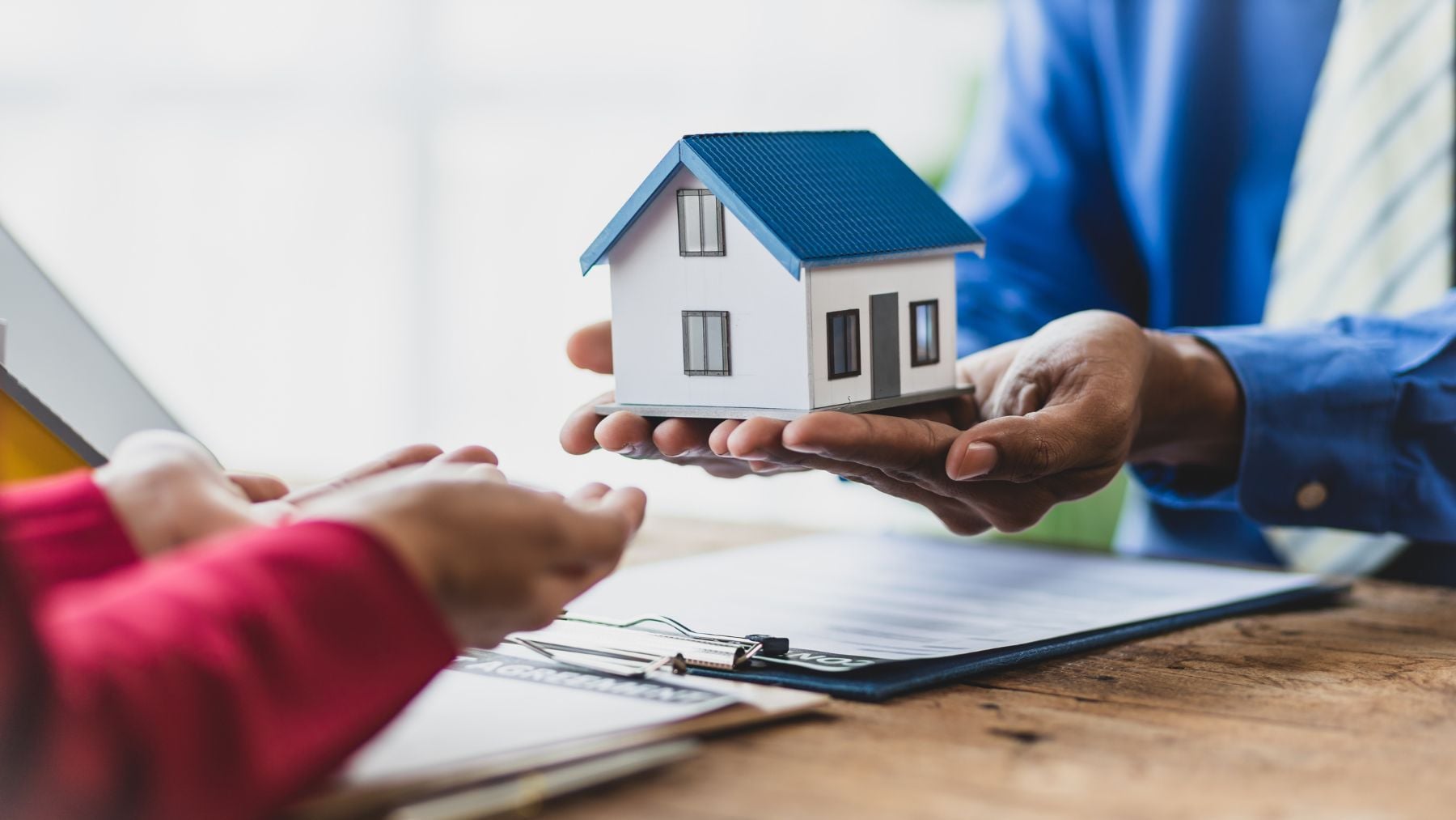 La Ley lo confirma: se reduce el 95% del Impuesto de Sucesiones para los herederos de una vivienda habitual y lo avala el artículo 20.2