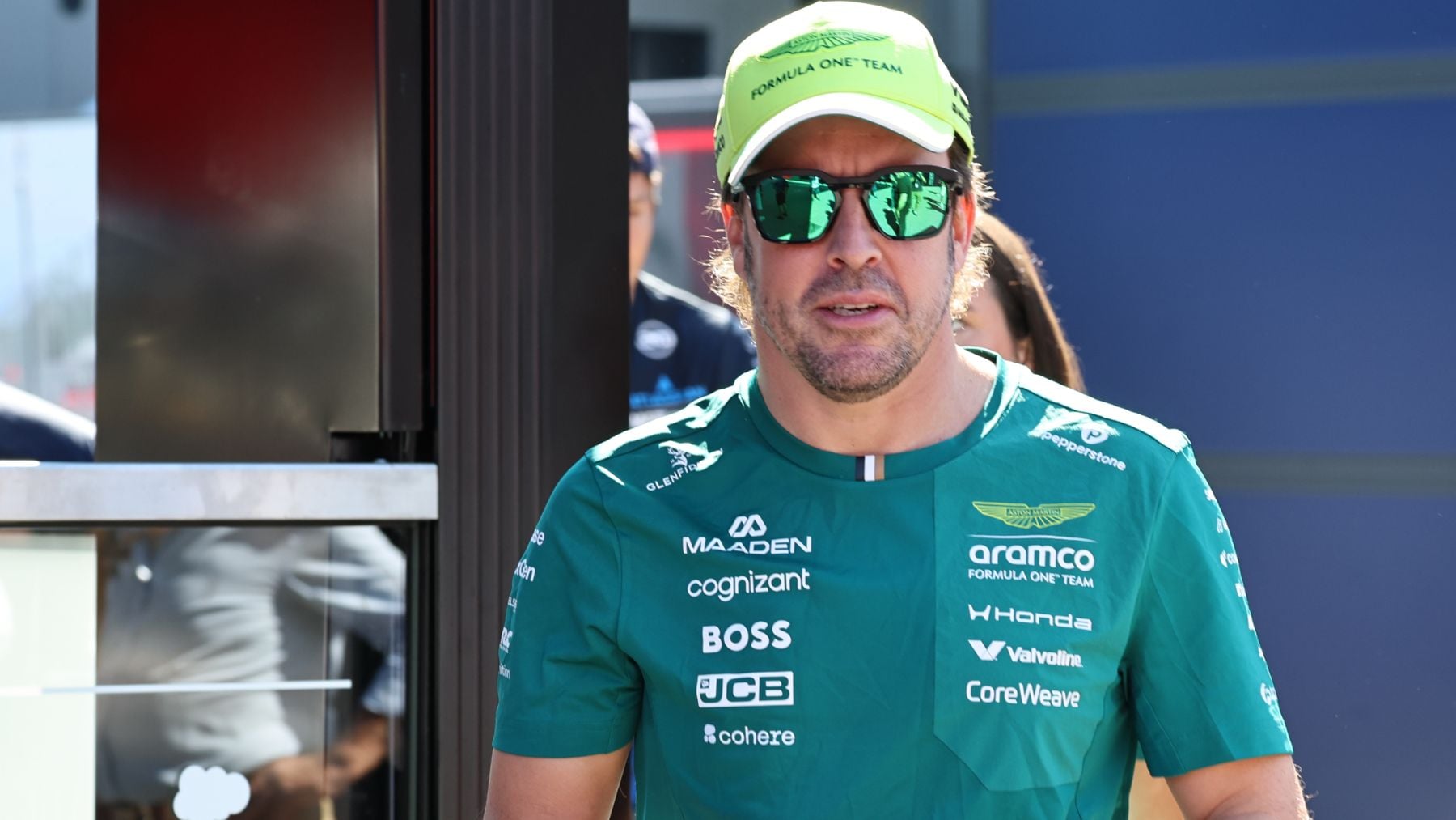Alonso desvela un problema en el Aston Martin en la clasificación: Lo estamos investigando