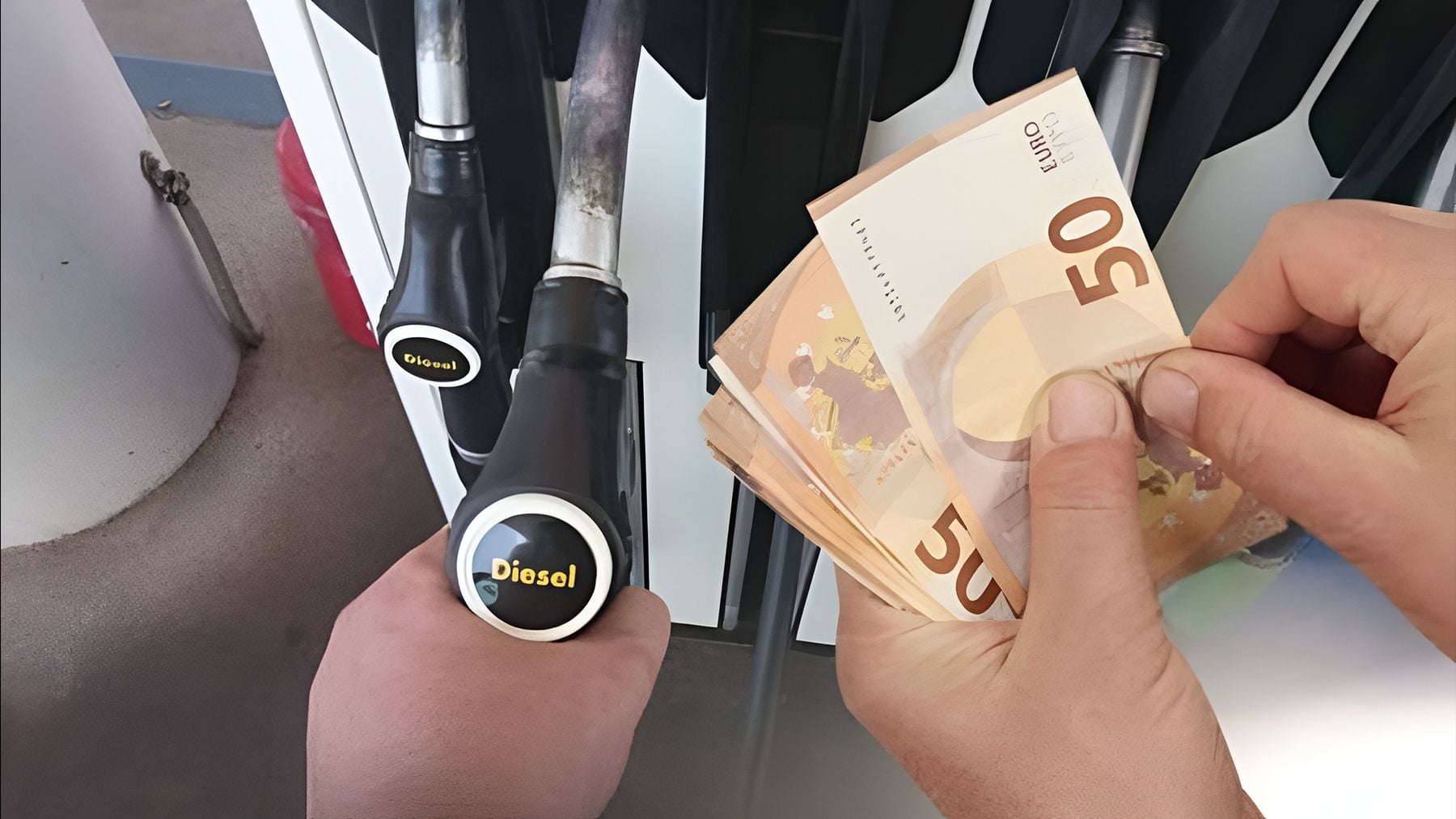 Precio de la gasolina hoy 9 de septiembre: localiza las gasolineras más baratas de Sevilla, Cádiz y otras ciudades de Andalucía