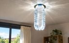 Botella de agua, habitación, curiosidades, iluminación