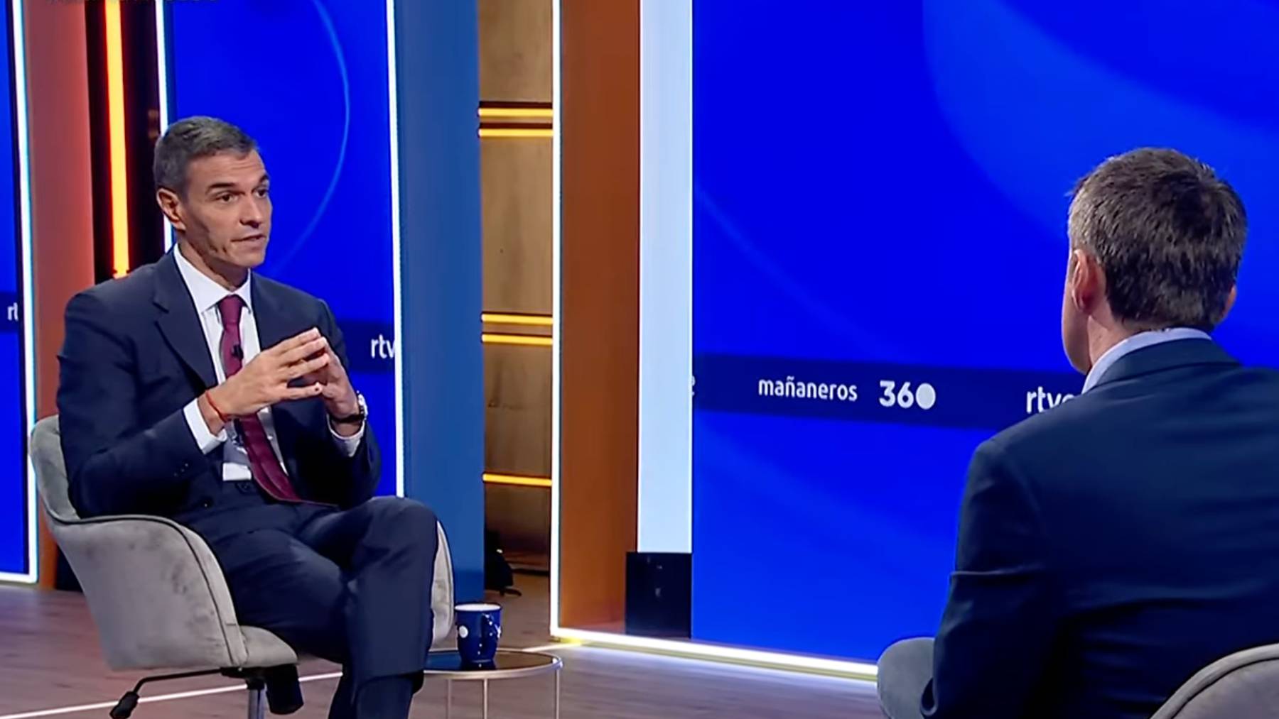Sánchez rechaza el superdomingo electoral y recuperará a Zapatero para la campaña: Voy a contar con José Luis