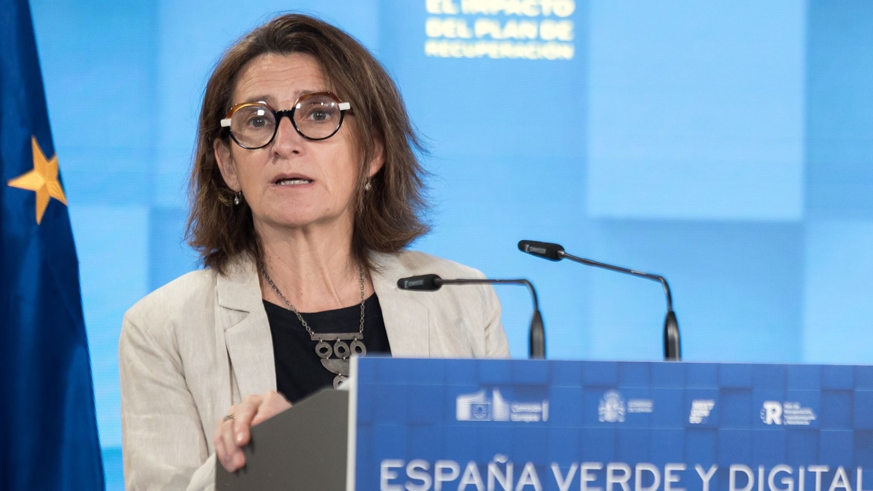 Ribera propone en Bruselas que los ayuntamientos puedan prohibir la compra de segundas residencias