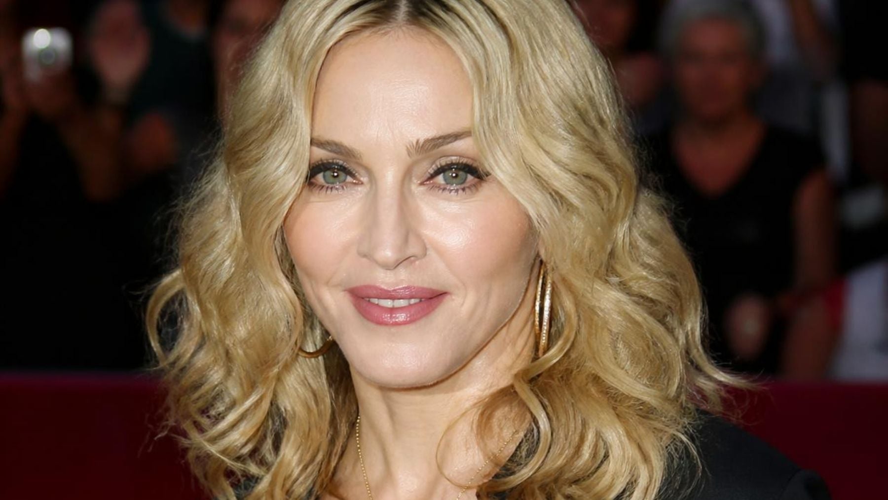Madonna (IA).