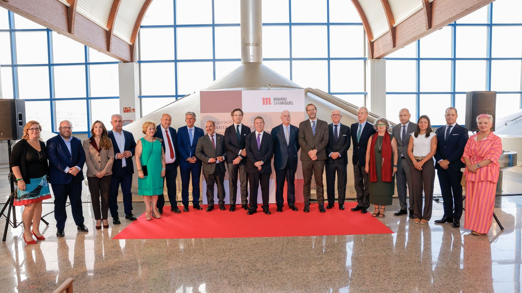 Acto de la inauguración institucional de la planta de biomasa construida y operada por Magnon.