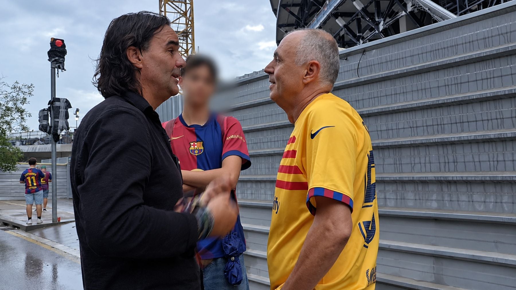 Aficionados del Barcelona, indignados con el desprecio a los campeones del mundo: Somos un club provinciano