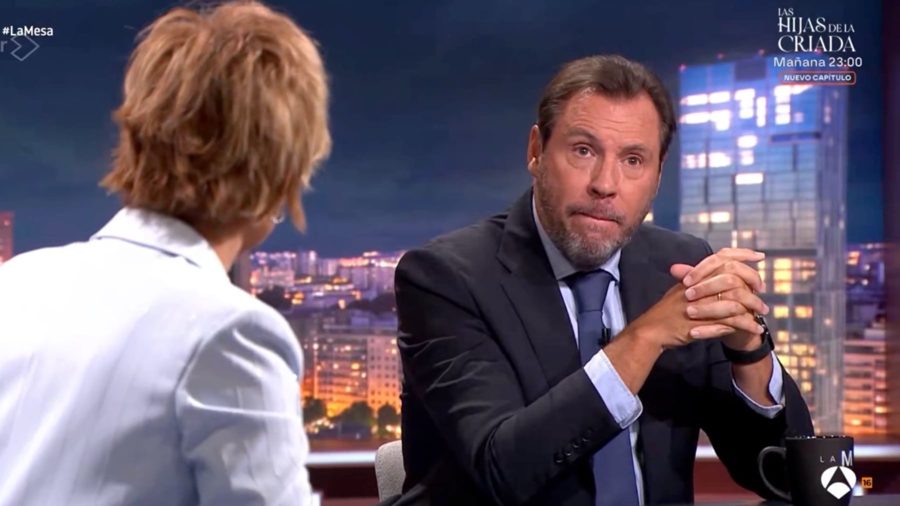 Puente se queda en blanco sobre Ceuta y Cristina Pardo lo remata: ¿Usted se cree esto que me está diciendo?