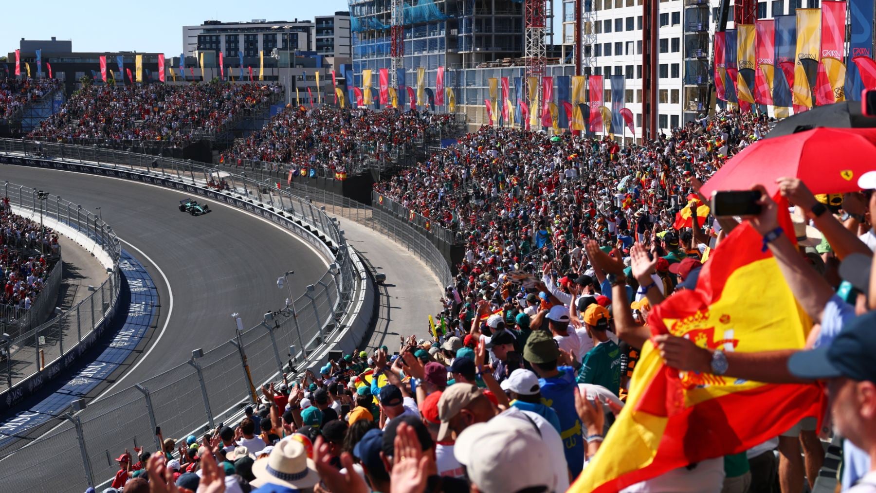 Cientos de aficionados gritan ¡Pedro Sánchez, hijo de puta! en el GP de España de F1 en Madrid