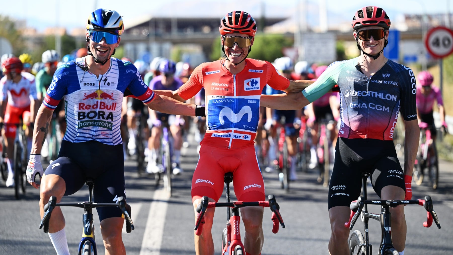 Enric Mas conquista La Vuelta en Granada: Johannessen gana la última etapa tras un sprint de foto finish