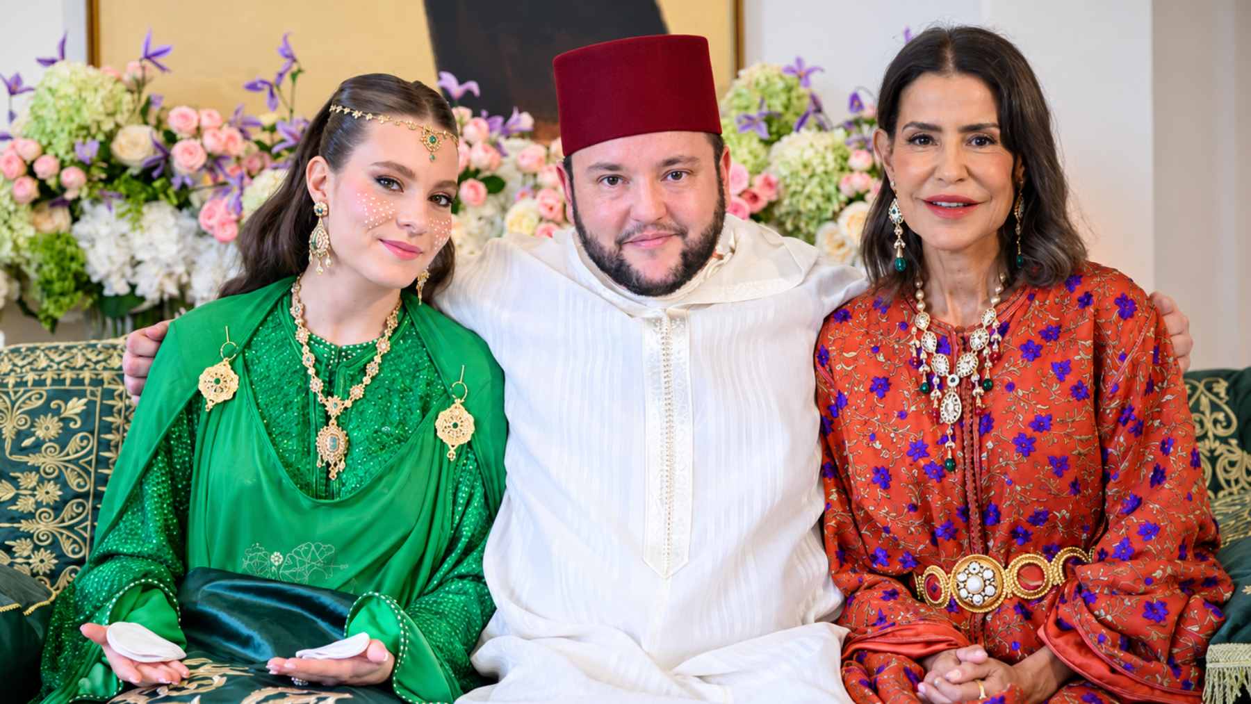 Foto: El sobrino de Mohamed VI, Lalla Meryem y Ahlam Oumha. (Foto: Royal Palace, Morocco)