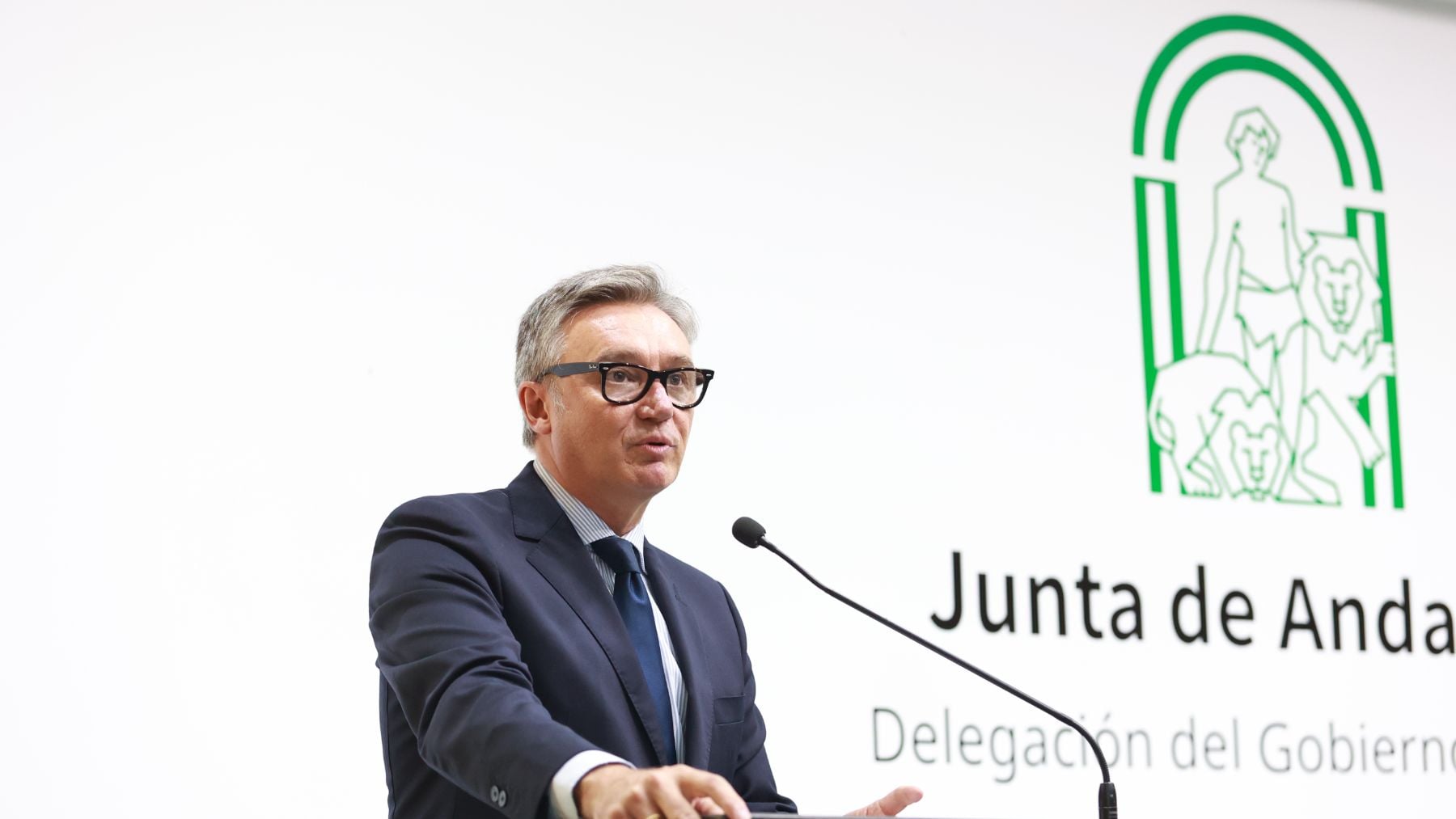 Andalucía suprimirá el Programa de Lengua Árabe en los colegios: Fin al adoctrinamiento de Marruecos